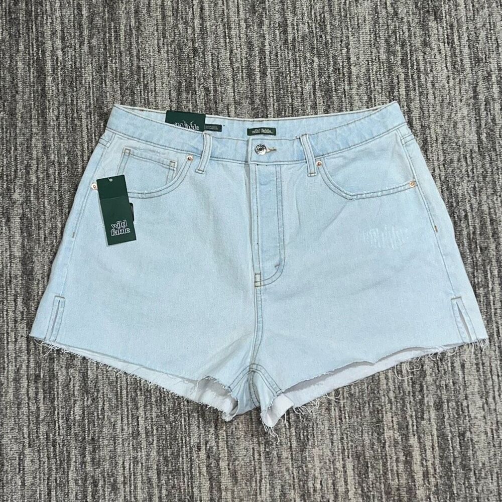Wild Fable Womens 12 Button Fly Super High Rise Cutoff Shorts Blue Light NWT‎